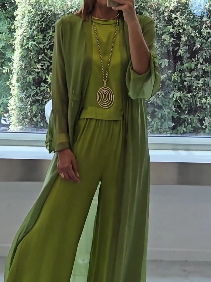 Linda - Elegant Comfortable Set