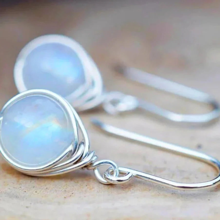 Poppy – Vintage Moonstone Earrings
